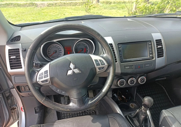 Mitsubishi Outlander cena 24200 przebieg: 323072, rok produkcji 2008 z Mosina małe 67